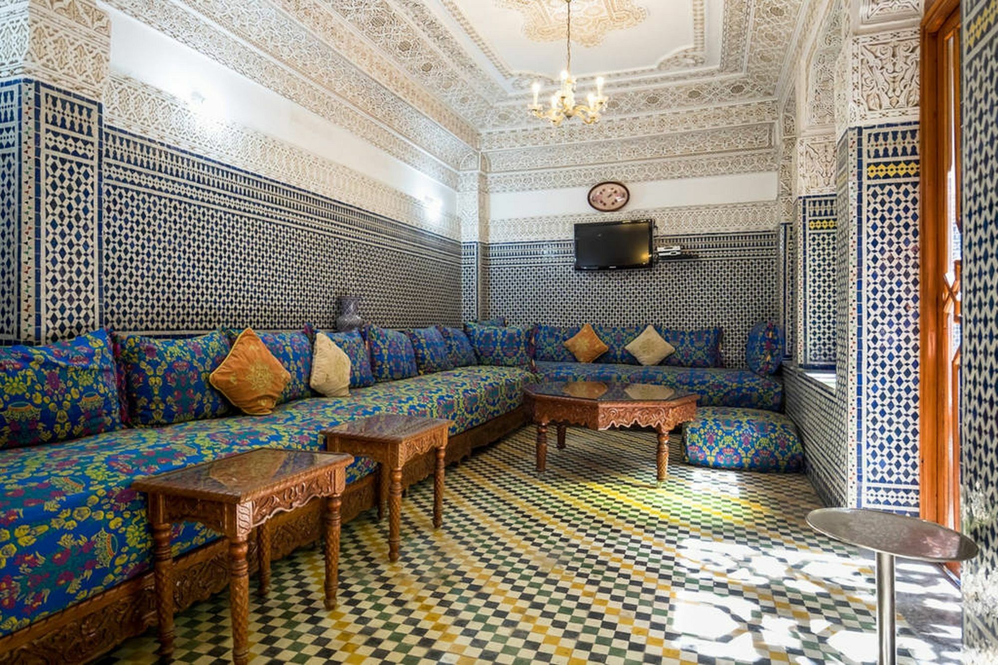 Riad Les Chrifis Navette Aeroport 24 Sur 24 Φεζ Εξωτερικό φωτογραφία